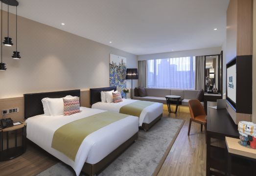 캄파닐 호텔 선전 롱청 스퀘어 메트로 스테이션