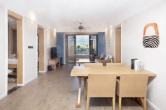 Azure Bay · Full Sea View B&B (Riyue Bay, Wanning)