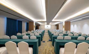 Yue Lizun Hotel (Tianjin Jinghai No.1 Middle School Diwei Road)