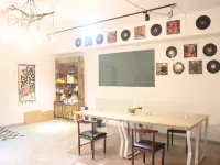 khumdan Leqi Youth Hotel