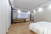 雲季飯店 - 2 星級
