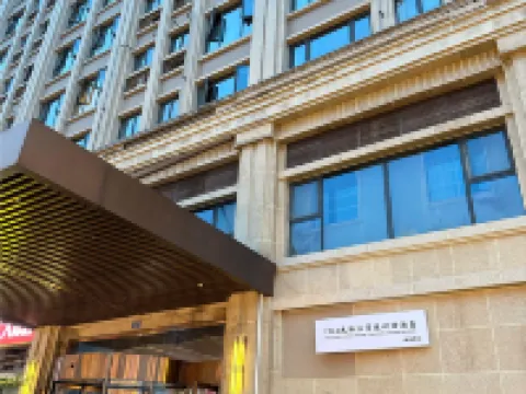 YOLO Skyline Riverview Designer Hotel (Chongqing Jiefangbei Hongyadong Branch) Hotels in Chongqing