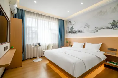 Chuxiong Yongxuan Hotel (Bohai Park)