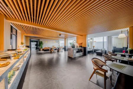 Mengzixudun Hotel (Honghezhou Government Branch) Отели в г. Мэнцзы