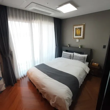 Samsung Home 2 Hotel 11F Junior Suite Room