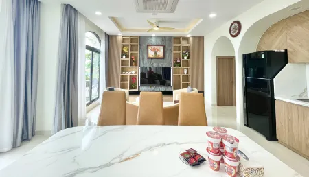 Happy Stay Resort Novaworld Ho Tram Beach Отели в г. Bung Rieng