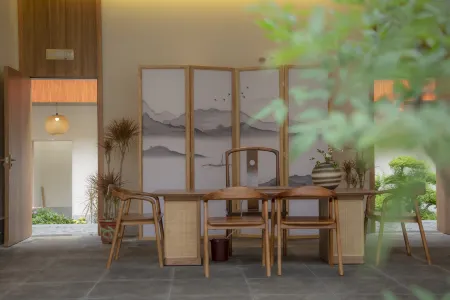 STARRY·Resort Hotel