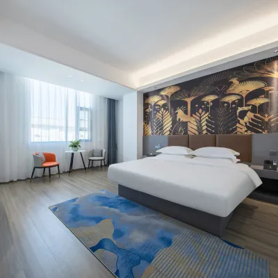 Zhongxin Hotel (Baoshan Banqiao Ancient Town Branch) Hotels near Wofo Temple, Baoshan