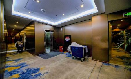 Jinlan Hotel (Chengdu Wuhou Temple Commercial Area) - Housity