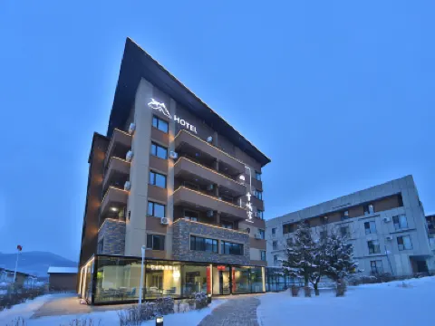 รีสอร์ทซานยู่กู่ภูเขาหิมะ (จี๋หลิน วานเค ทะเลสาบซงฮวา สกีรีสอร์ท) โรงแรมใน