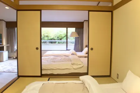 Fuji International Hotel Отели рядом с достопримечательностью «Panoramic Viewing Platform»