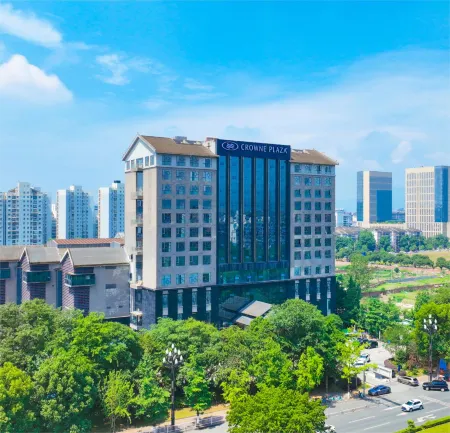 Crowne Plaza Dujiangyan