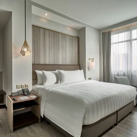 Novotel Singapore on Kitchener Отели рядом с достопримечательностью «Торговый центр Mustafa»