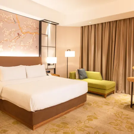 Rising Dragon International Hotel