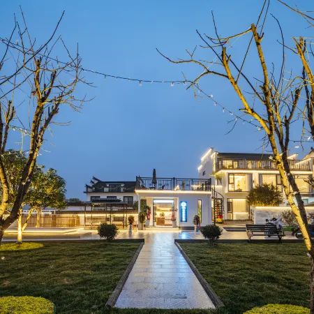Floral Hotel·Jiuhuashan Puyuanju Hotel