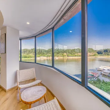 Jiangshang Lingyun · Qingwan Hotel (Zhanggong Bridge Shangzhongshun Gourmet Street)