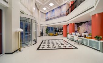 Huaqian Mingyue Hotel (Zhengzhou Xinzheng Zijing Mountain South Road Branch)