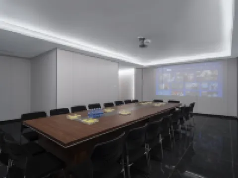 Ankang Yinghu Xiaoyin Resort Hotel Hoteles en Ankang