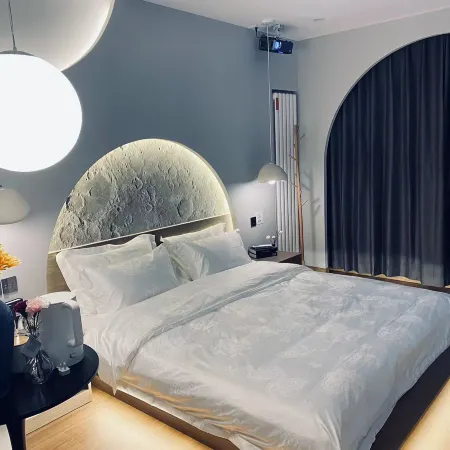 City Wild Hotel(Jinan Quancheng Plaza Baotu Spring Branch)