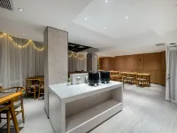 BORRMAN Hotel (Hezhou Municipal Square Colorful Global City Store) - Breakfast