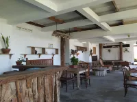Villa Joglo Paris Yogyakarta Hotels in Kretek