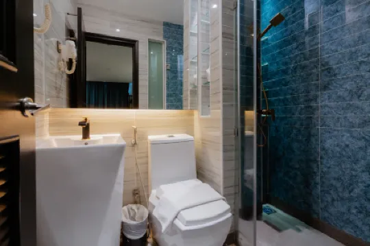 Midori Concept Hotel Отели рядом с достопримечательностью «Sky Gardens Residences»