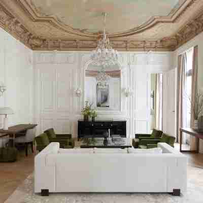 Maison Delano Paris Rooms