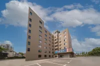 HanTing Hotel (Shanghai Guoji Dujia Lüyouqu Chuansha Road) Hotels in Shanghai