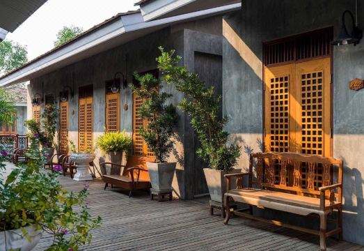 하우스 오브 패션 암파와