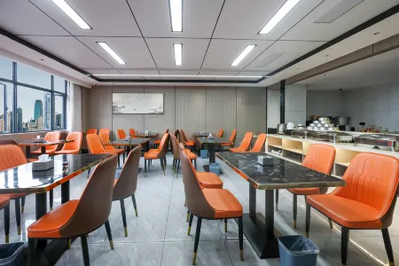 Xinyaxuan Hotel (Yudong High-speed Railway Station)