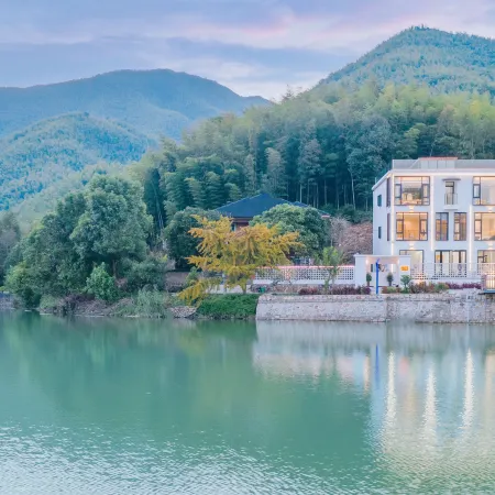 Changxing Nuanzhu·180° Lake View Resort Villa Design Beautiful