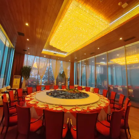 Cao Fei Island Hotel