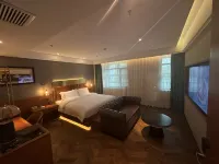 James Joyce Coffetel (Shihezi University Branch) - 3-Star