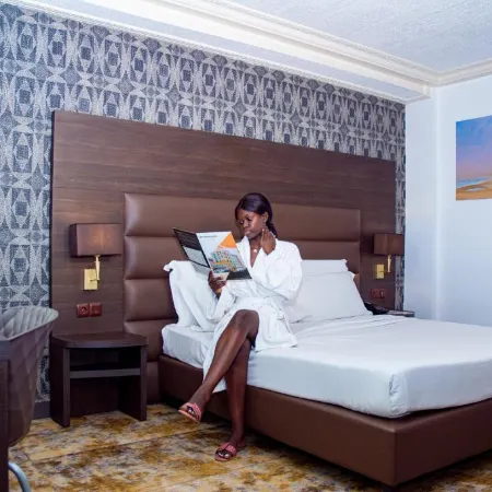 NEW HEAVEN HOTEL