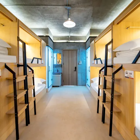 Xingsu Youth Hostel (Hongshan Mall Branch of Municipal Traditional Chinese Medicine Hospital)