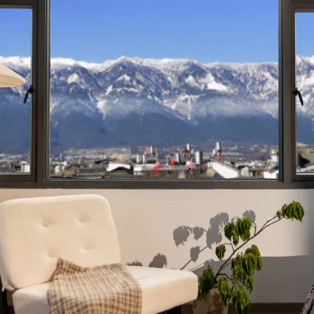 Nature Forest Mountain Inn (Ancient City East Gate Store)
