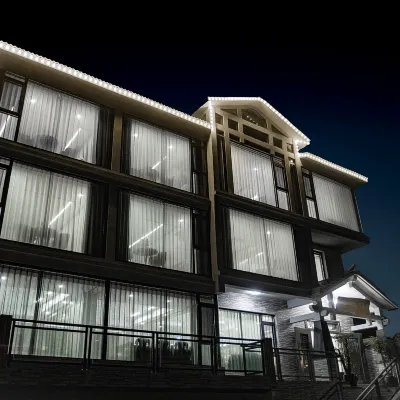 Zhangjiajie Forest Park Nashanwan Homestay Hotels near Wu Lingyuan