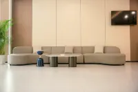 Lanting Platinum Hotel (Hospital of Traditional Chinese Medicine ROGT Tennis Tournament Center