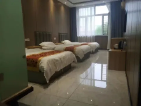 Adawan Carilong Hotel Hotels in Anda