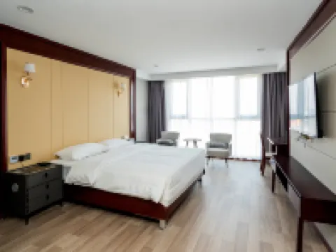 LanOuShangPin Hotel (Funing Development Zone Avenue Xiangyang East Road) فنادق في فونينغ