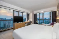 Lavande Hotels (Haining Leather City Yintai) - badewanne