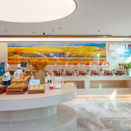 Vienna Hotel (Jieyang Chaoshan Airport Terminal Branch)