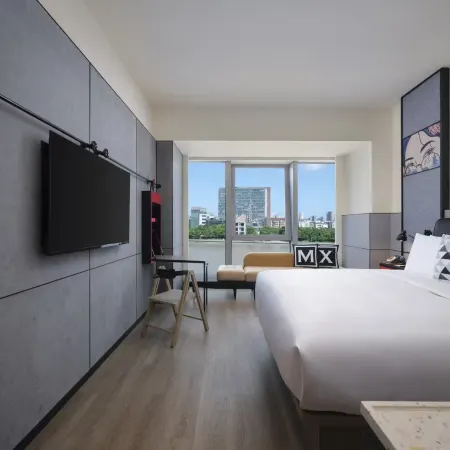 Moxy Ningbo Old Bund