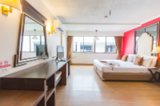 BP Chiangmai City Hotel Hotels near Wat Phra Singh Woramahawihan