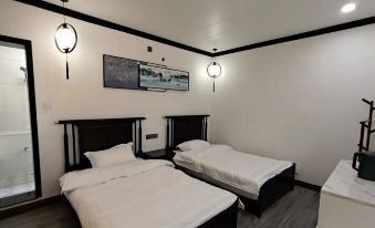 Ronghualou Homestay