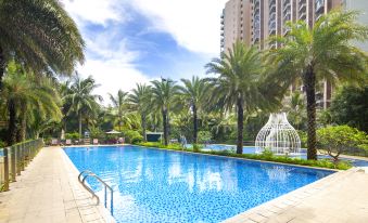 Lingshui Banxia Hotel (Clear Water Bay Beach)