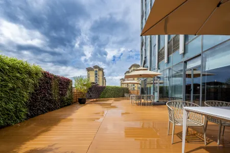 Wuhu Haiyue Future Hotel (Fangteland Jiuzi Ancient Town) Отели рядом с достопримечательностью «Wuhu University»