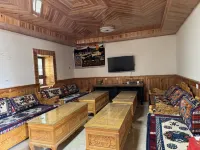Danba Layagabu Homestay - 2-Star