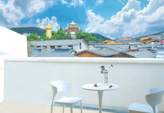 香格里拉恭德府酒店（独克宗古城店）外景图