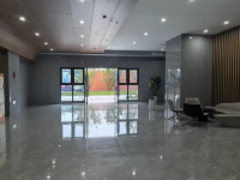 Zhuyes Homestay (Shaanxi Business College)